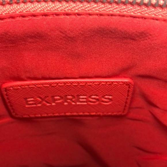 Express purse coral color brand new / With matching blouse - Picture 6 of 10